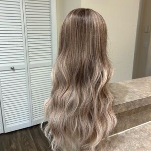 JB Extensions  Claire ST Apricot Wig Soft Waves Bangs NWT